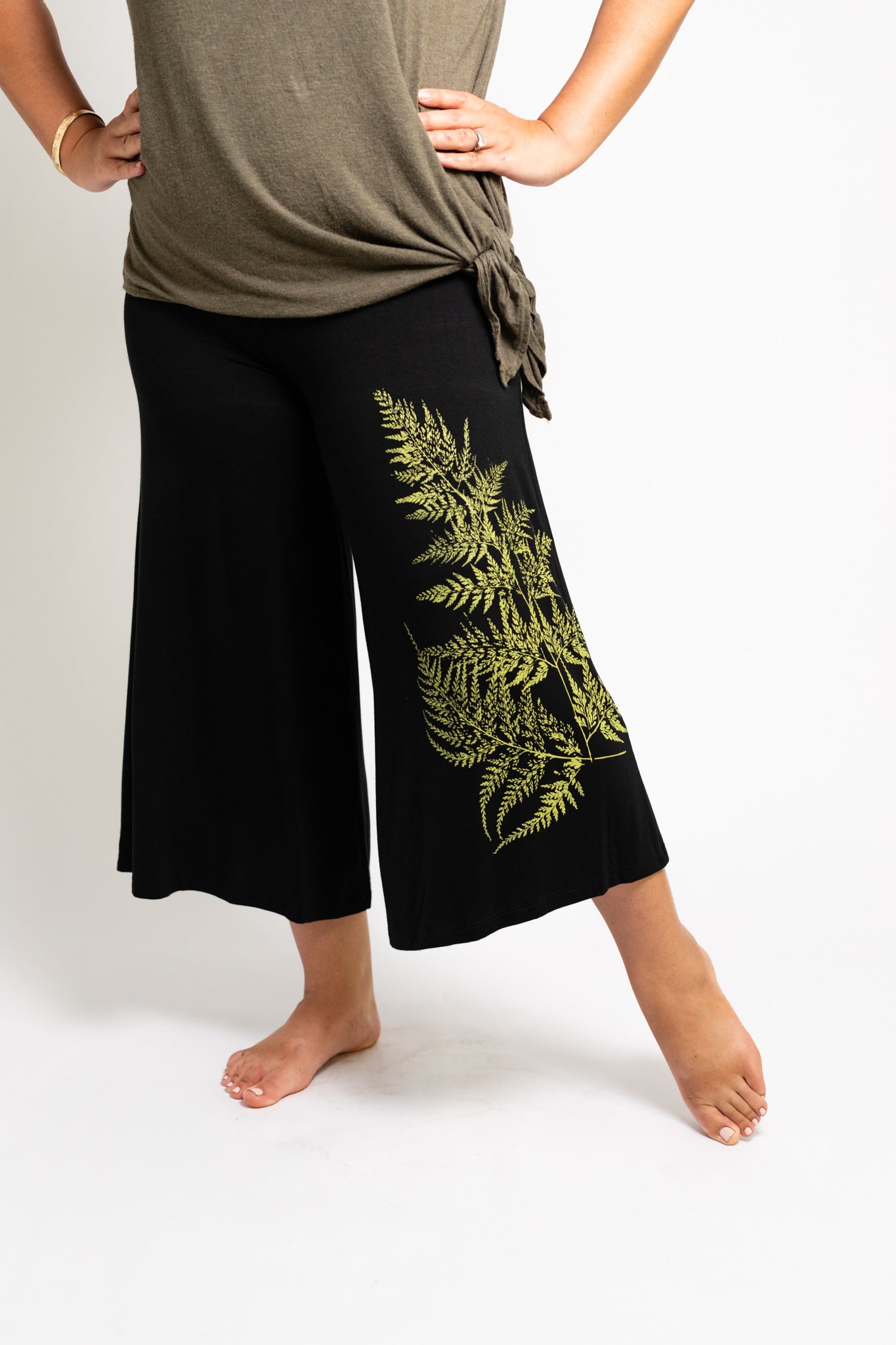 Palaʻā Kaila Capri Pants