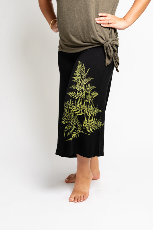 Palaʻā Kaila Capri Pants