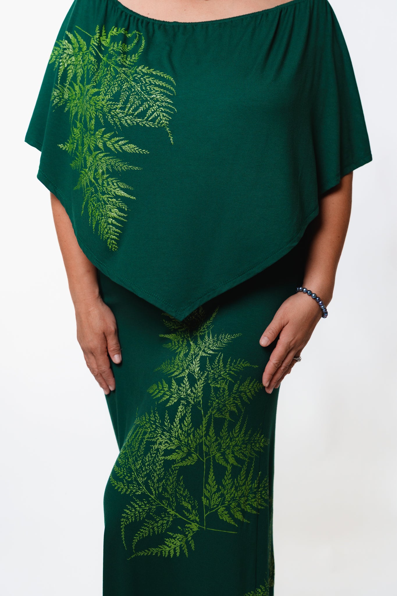 Hiehie Palaʻā Holomu‘u Dress