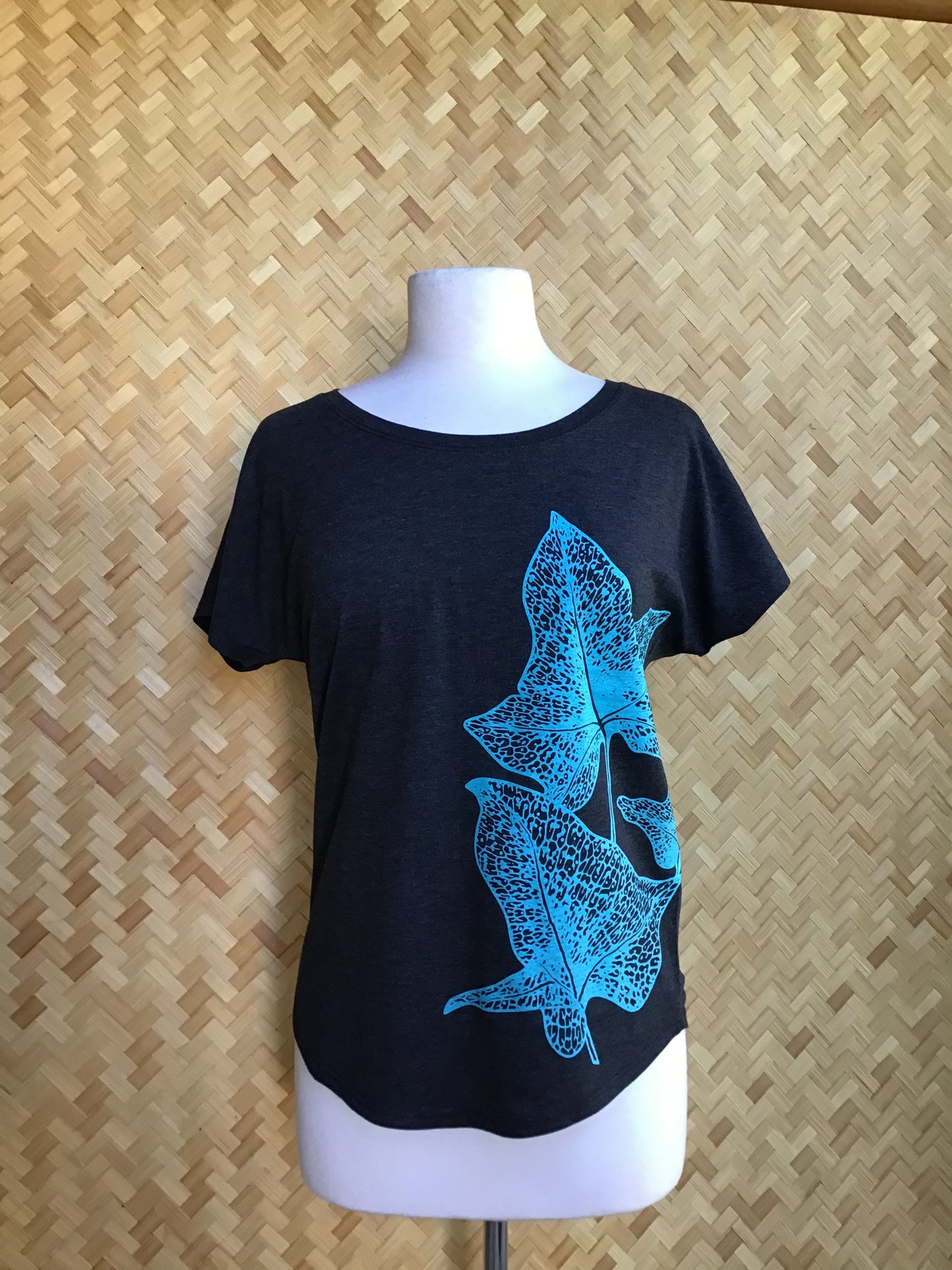 Dolman T-shirts (Vintage Black)