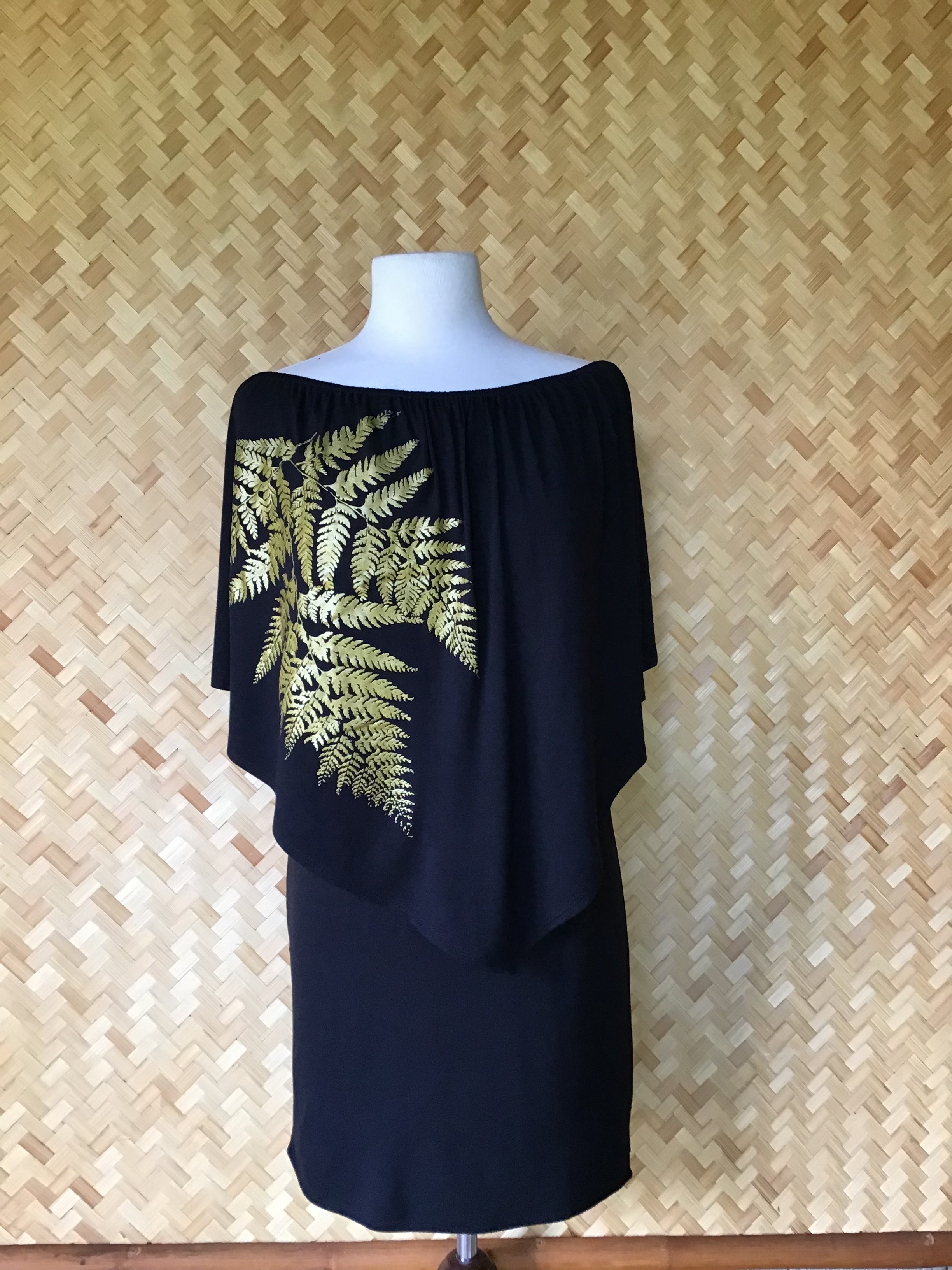 4-Way Mūʻekekeʻi/Short Dress (Hiehie)
