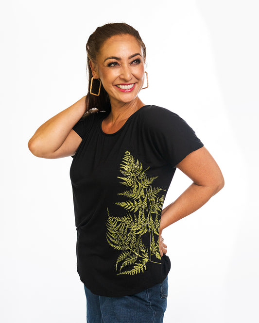 Palaʻā Pūlama Dolman Top